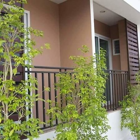 נאקון נאיוק Field Town Apartment מראה חיצוני תמונה