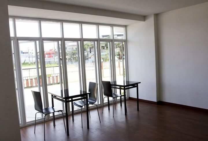 נאקון נאיוק Field Town Apartment מראה חיצוני תמונה