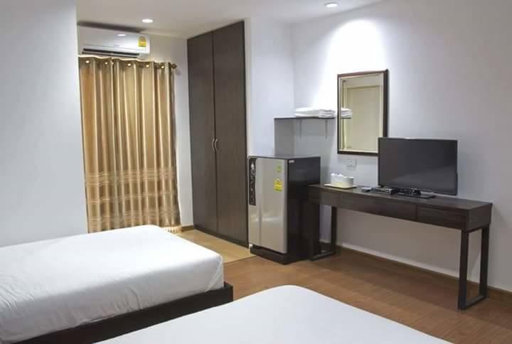 נאקון נאיוק Field Town Apartment מראה חיצוני תמונה