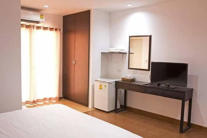 נאקון נאיוק Field Town Apartment מראה חיצוני תמונה